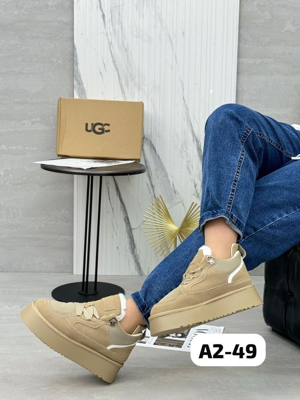 Ботинки женские зимние UGG эко замша песочные A2-49